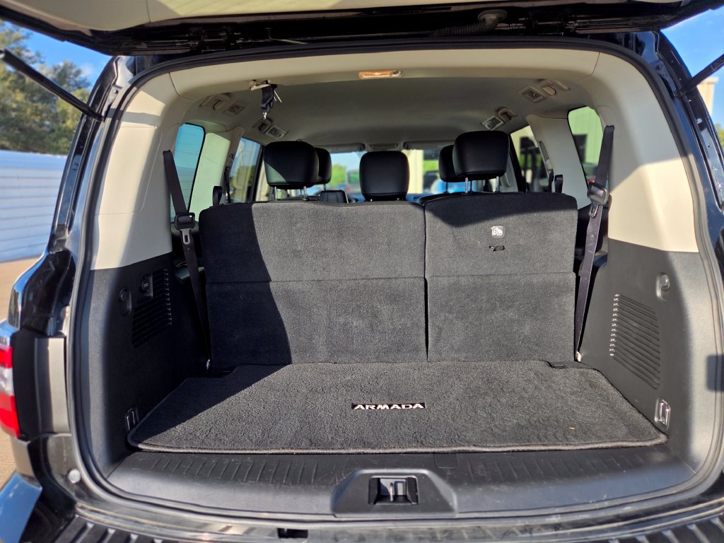 Used 2022 Nissan Armada SV AWD/4WD image 14