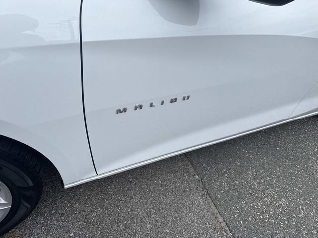 Used 2025 Chevrolet Malibu LT FWD image 15