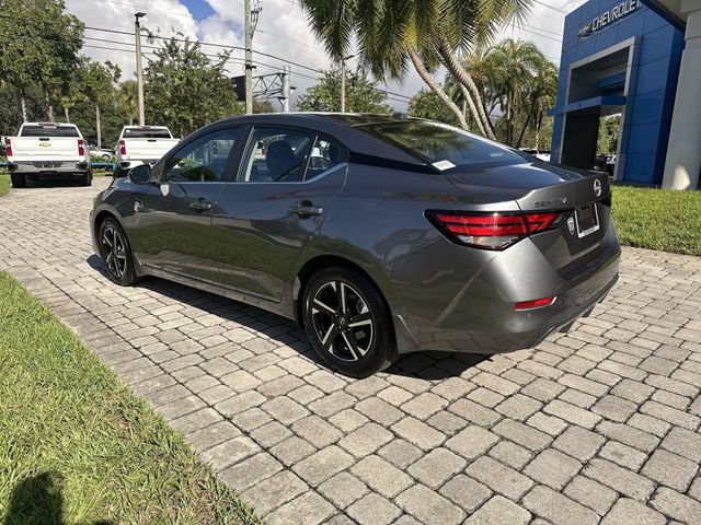 Used 2025 Nissan Sentra SV FWD image 33