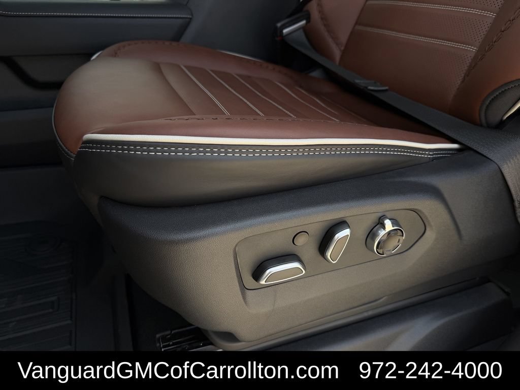 Used 2026 GMC Sierra 2500 Denali Ultimate AWD/4WD image 23