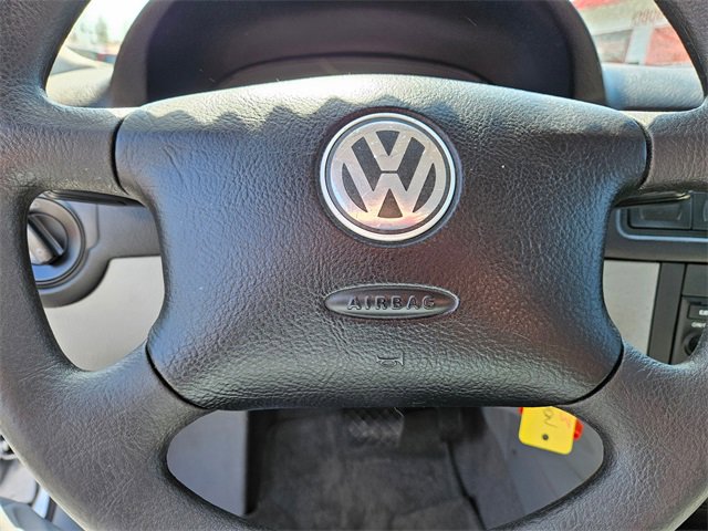 Used 2005 Volkswagen Golf GL image 18