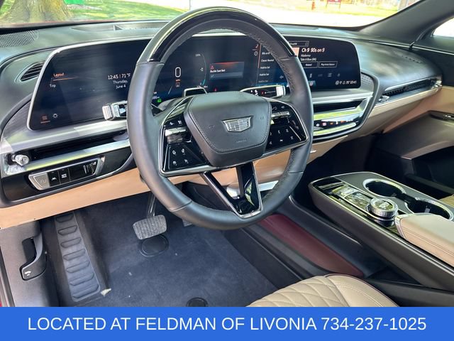 Used 2024 Cadillac Lyriq Luxury w/ Nappa Leather Package AWD/4WD image 10