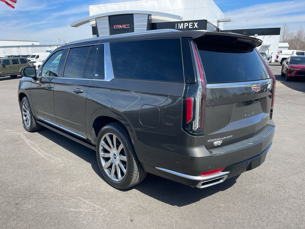 Used 2021 Cadillac Escalade ESV Premium Luxury Platinum image 3