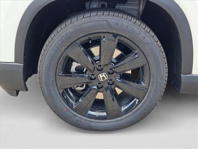 New 2025 Honda Pilot Black Edition image 10