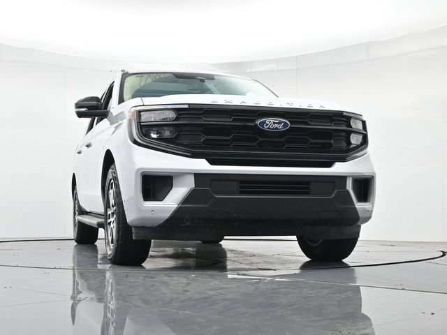Certified 2025 Ford Expedition Max Active AWD/4WD image 40