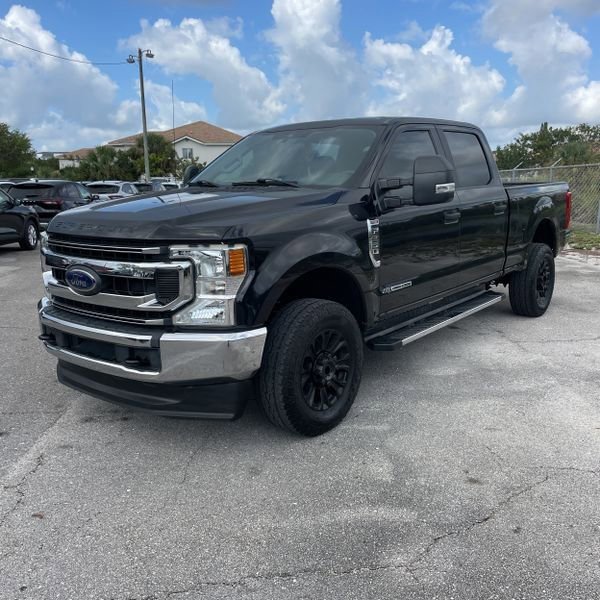 Used 2020 Ford F250 XL w/ STX Appearance Package image 2