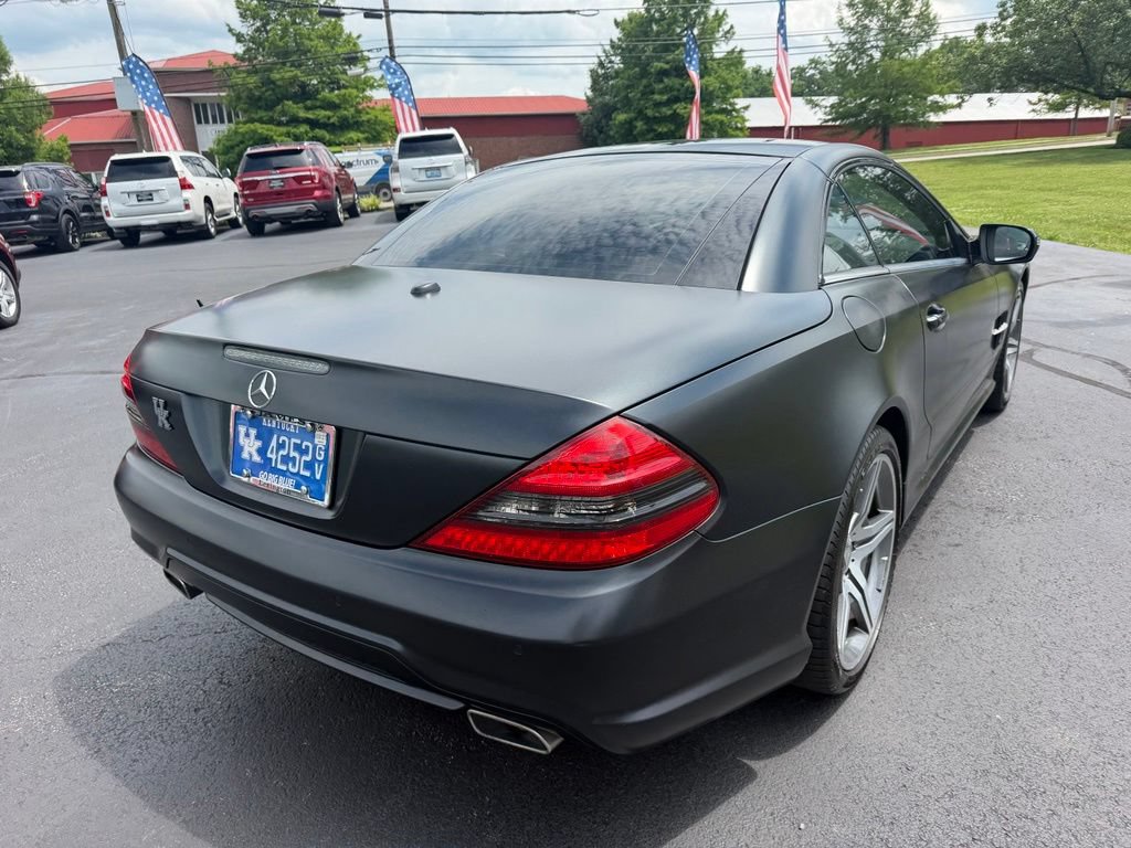 Used 2011 Mercedes-Benz SL 550 image 5