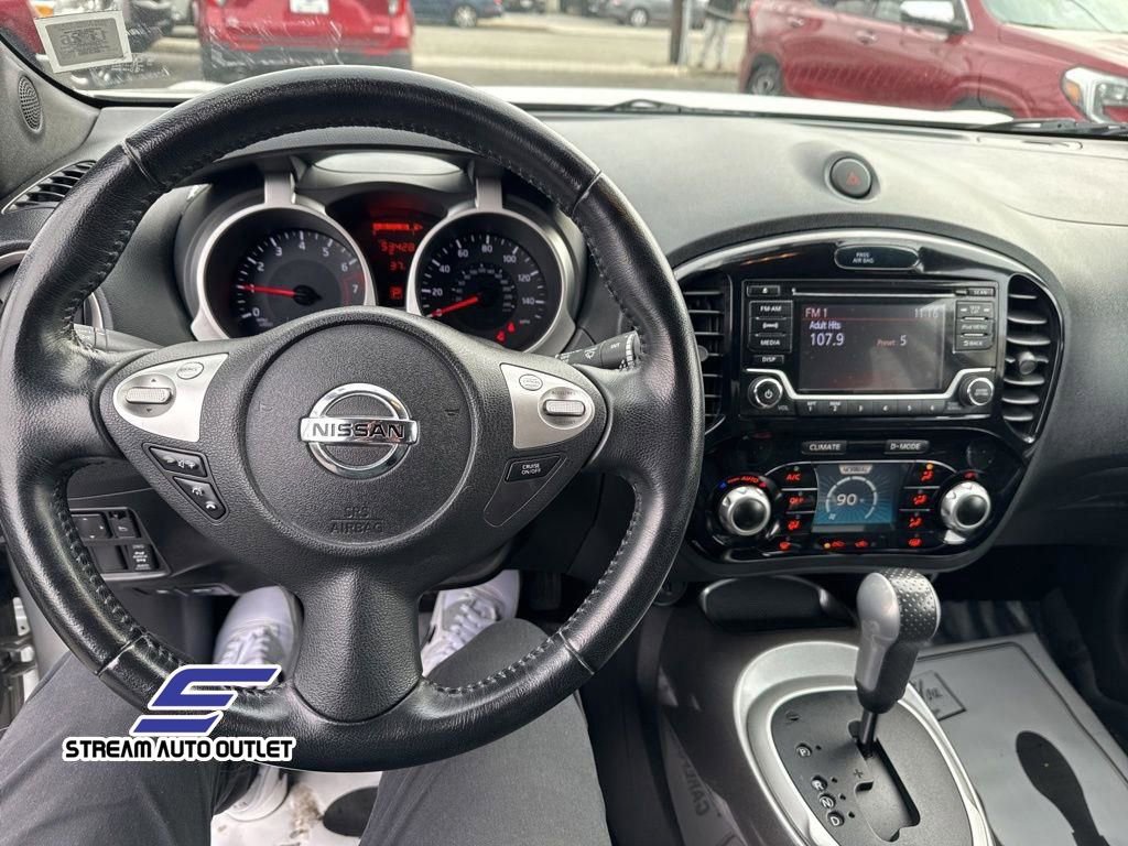 Used 2017 Nissan Juke SV image 13