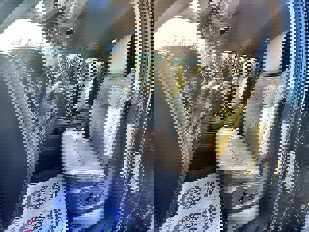 Used 2022 RAM 2500 Limited w/ Towing Technology Group image 19