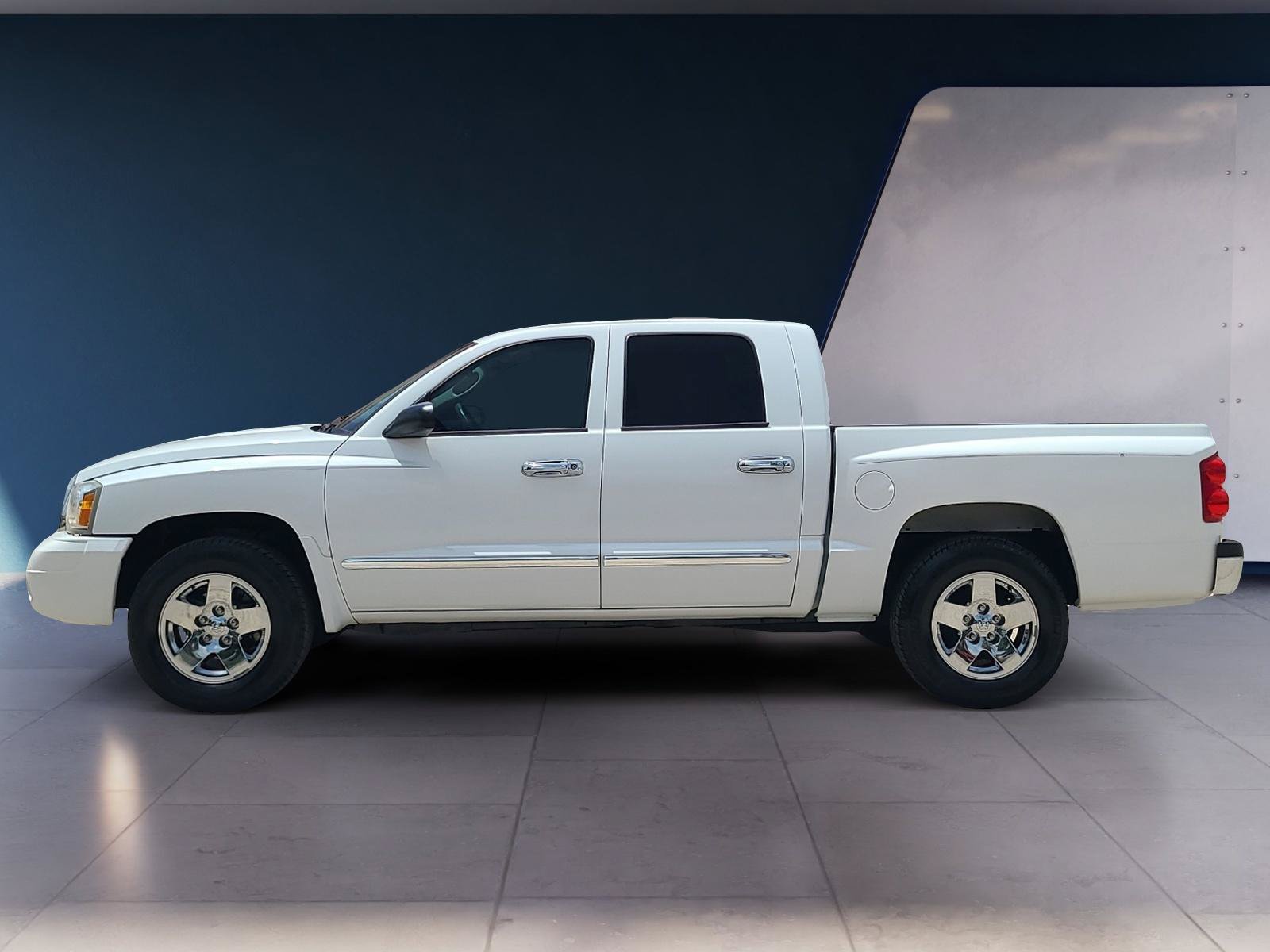 Used 2006 Dodge Dakota SLT w/ SLT Value Group RWD image 2