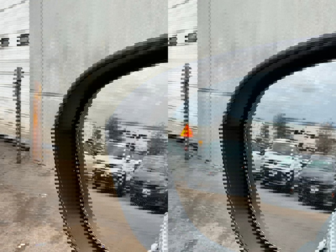 Used 2025 Nissan Rogue SV image 20