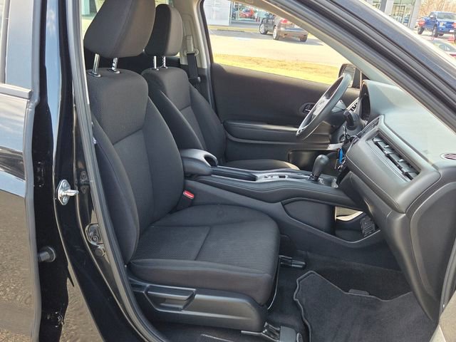 Used 2017 Honda HR-V LX image 15