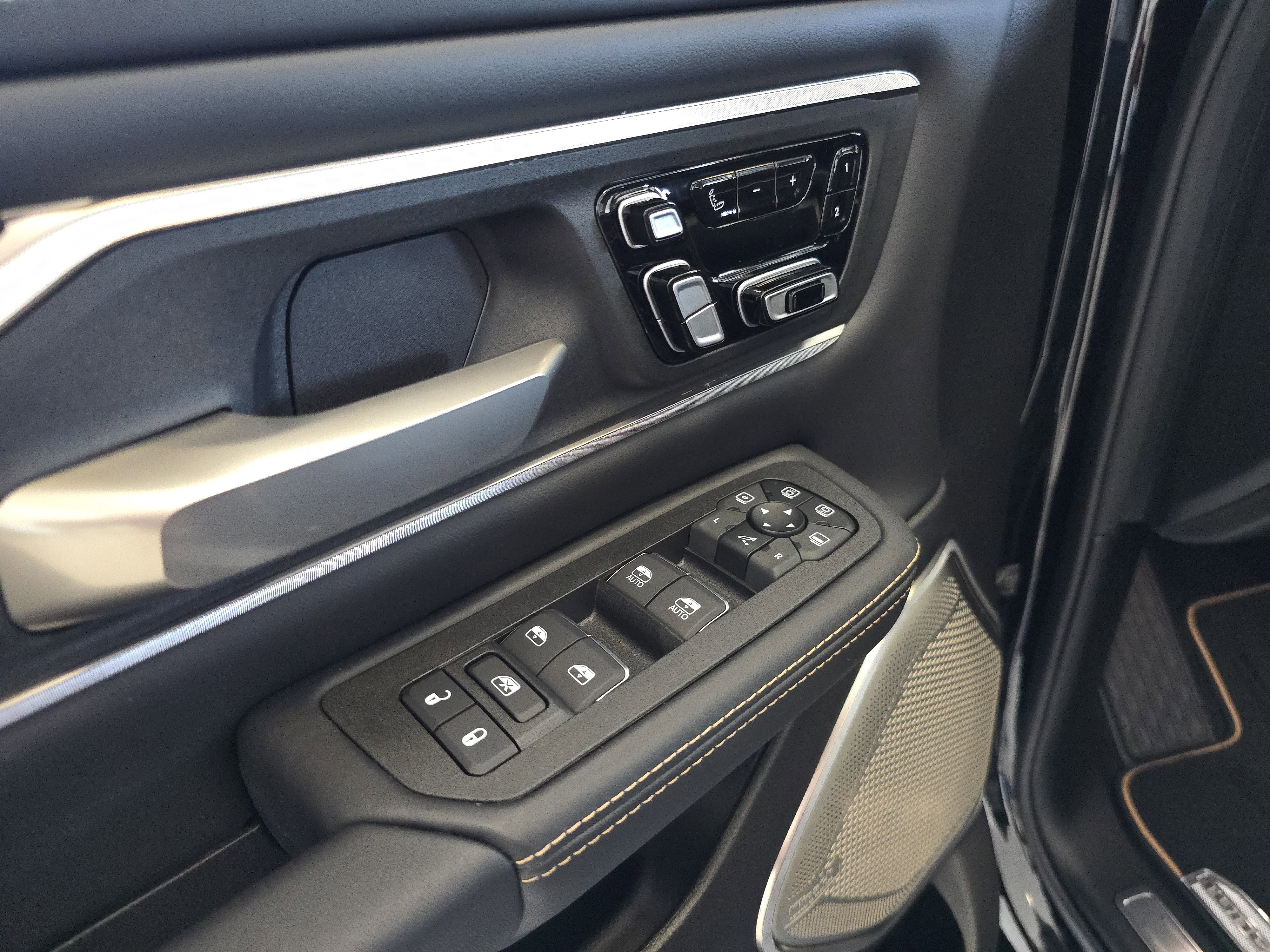 New 2026 RAM 1500 Tungsten image 40
