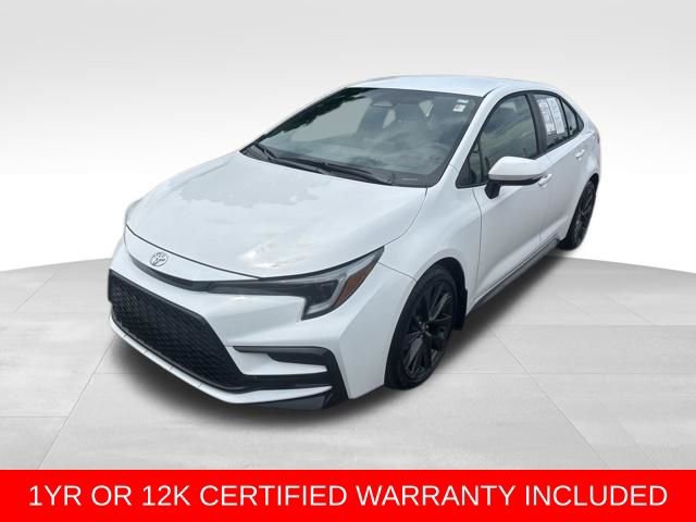 Used 2026 Toyota Corolla SE FWD image 1