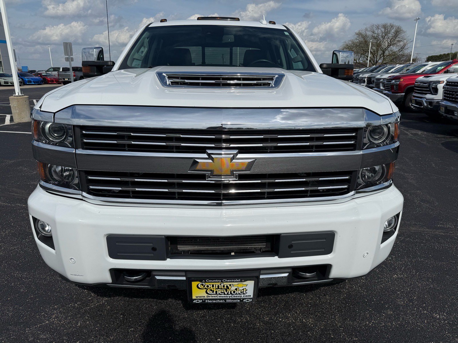 Used 2019 Chevrolet Silverado 3500 High Country w/ Duramax Plus Package AWD/4WD image 8
