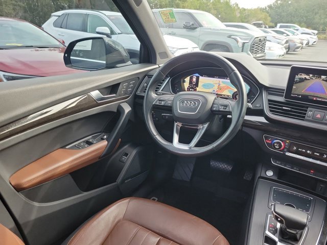 Used 2020 Audi Q5 2.0T Premium Plus w/ Premium Plus Package image 7