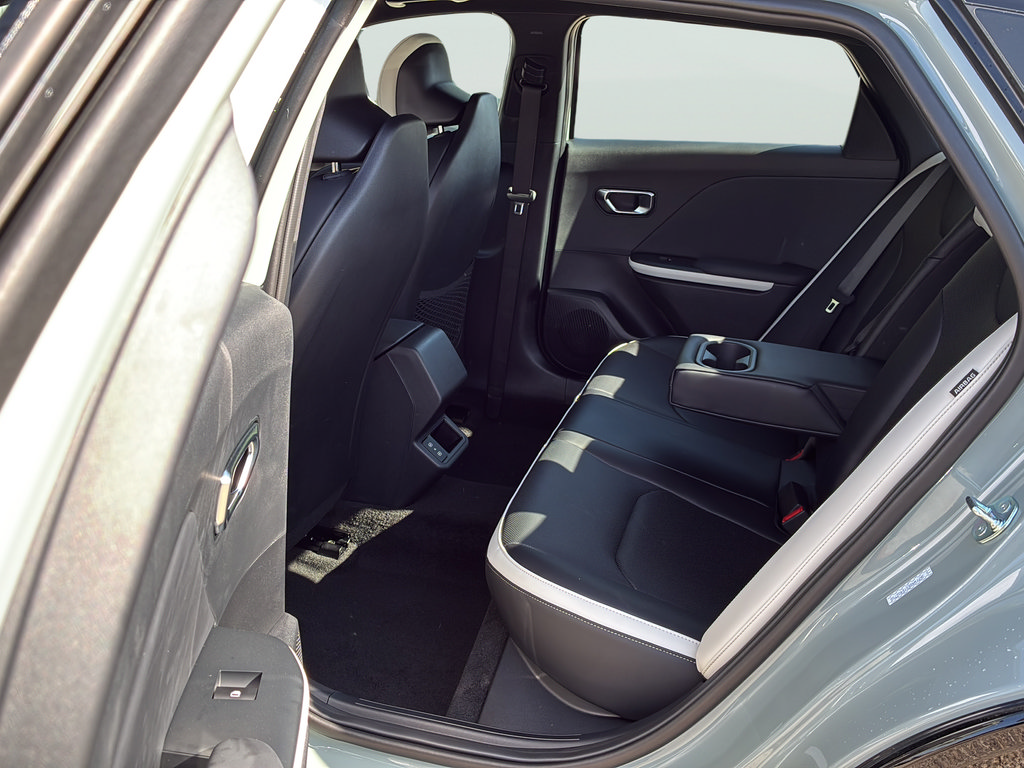 New 2026 Kia K4 GT-Line FWD image 16