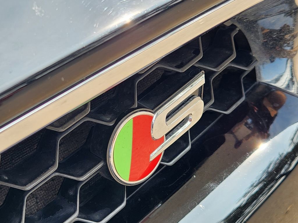 Used 2015 Jaguar F-TYPE S image 15