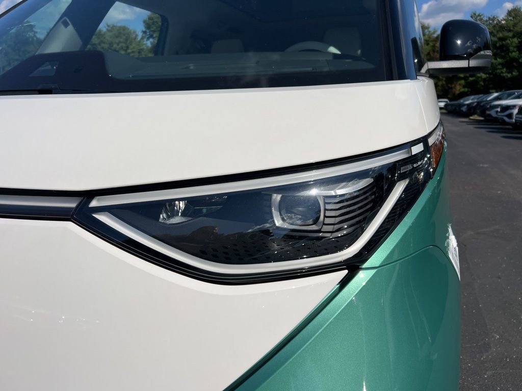 New 2025 Volkswagen ID. Buzz Pro S Plus image 9