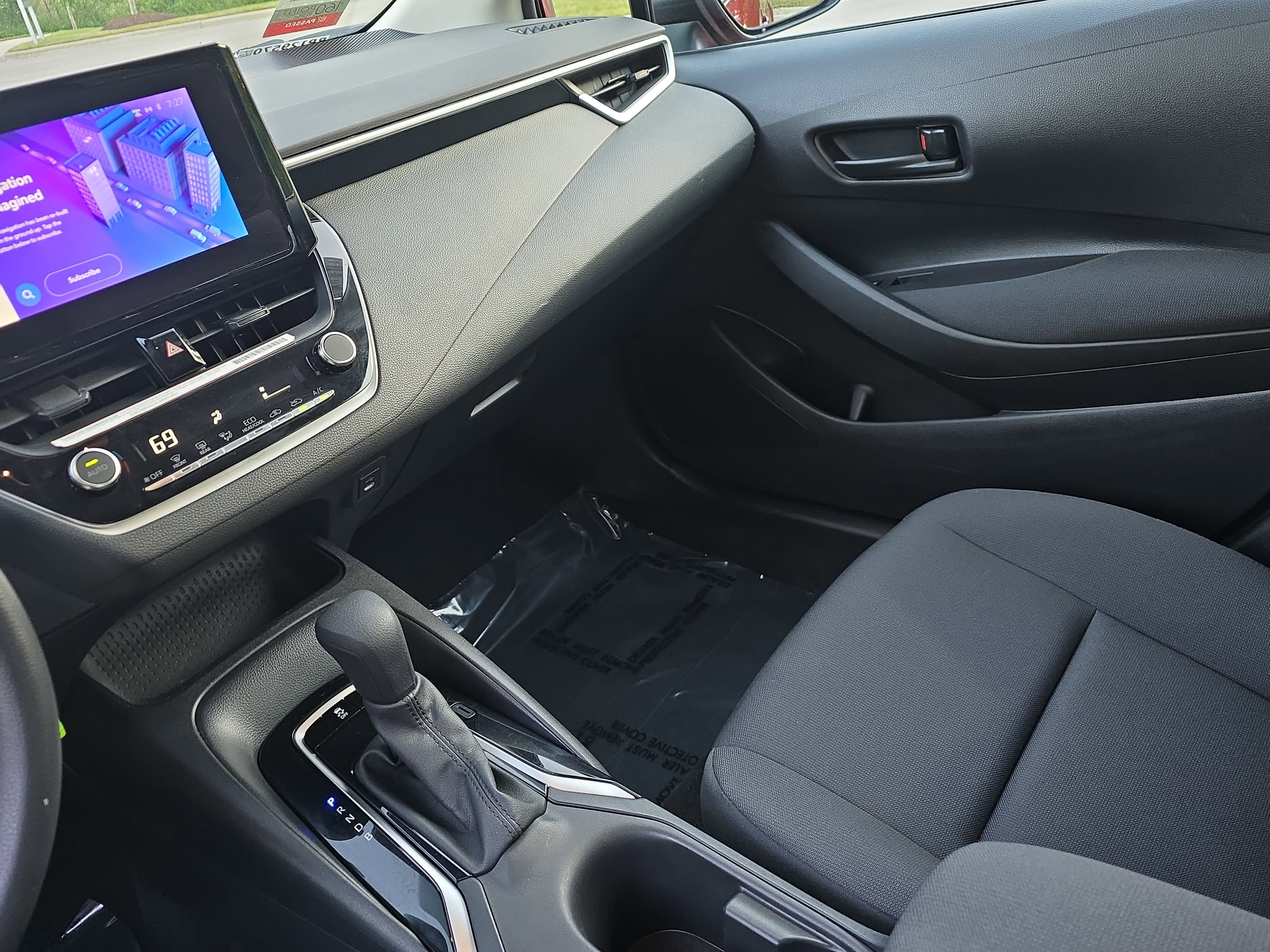 Certified 2024 Toyota Corolla LE FWD image 22