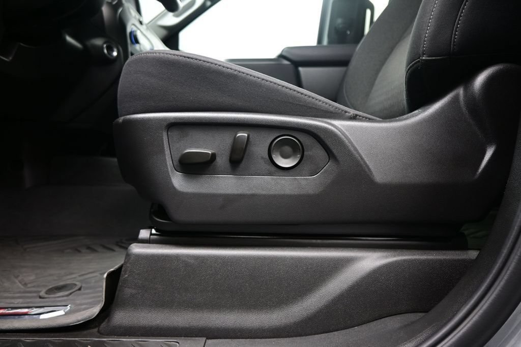 Used 2025 Chevrolet Silverado 1500 Custom Trail Boss w/ LPO, Dark Essentials Package AWD/4WD image 17