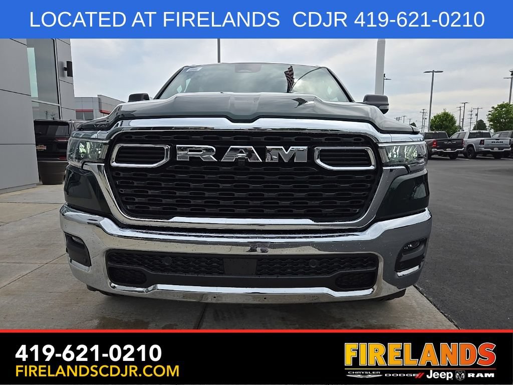 New 2026 RAM 1500 4x4 Crew Cab image 8