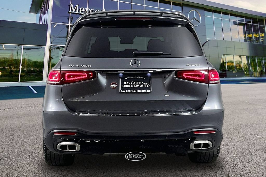 Certified 2023 Mercedes-Benz GLS 450 4MATIC image 4