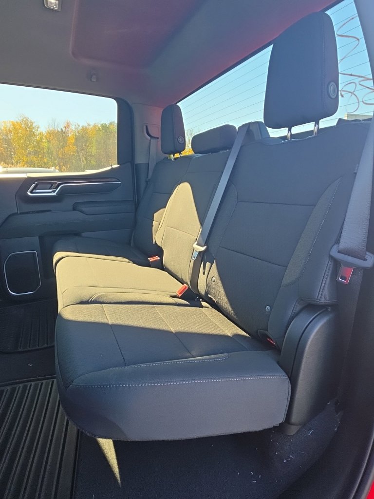 New 2026 Chevrolet Silverado 1500 LT AWD/4WD image 6