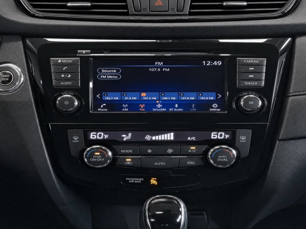 Used 2020 Nissan Rogue SV AWD/4WD image 23