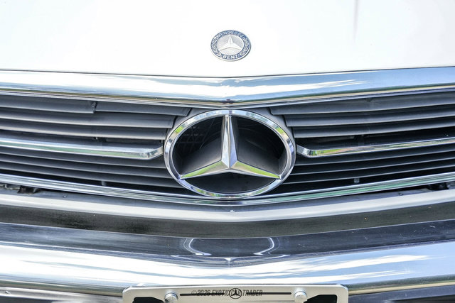 Used 1987 Mercedes-Benz 560 SL image 52