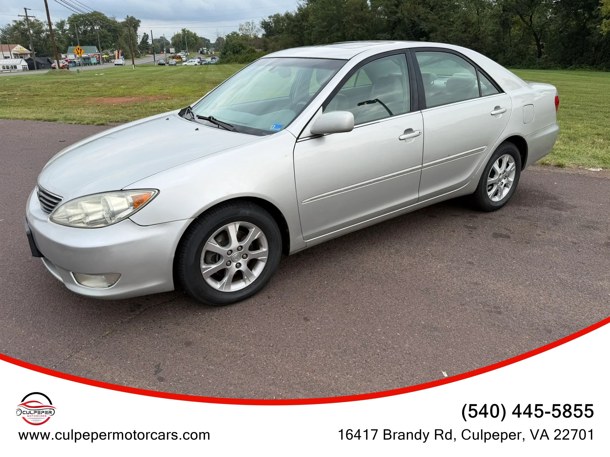 Used 2005 Toyota Camry XLE FWD image 2