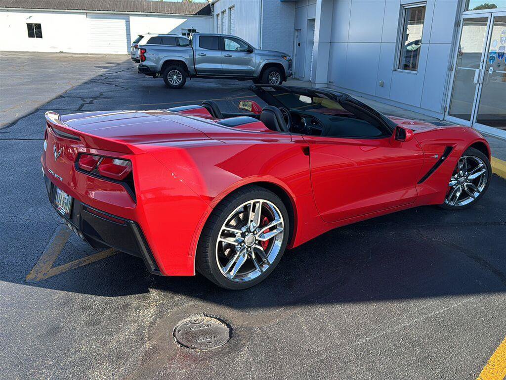 Used 2017 Chevrolet Corvette Stingray Convertible w/ Z51 3L RWD image 39