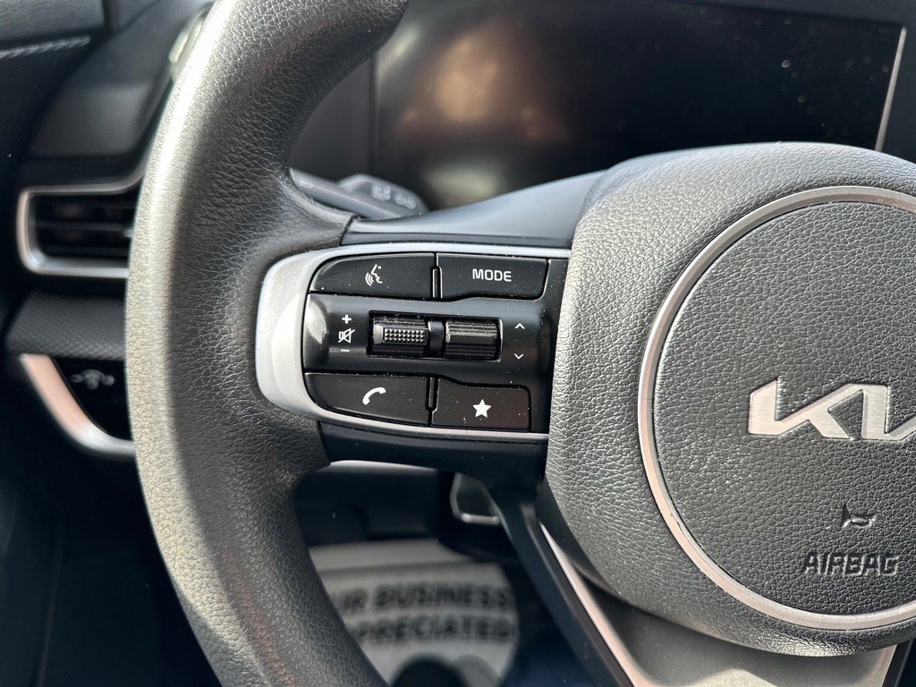 Used 2023 Kia Sportage LX image 20