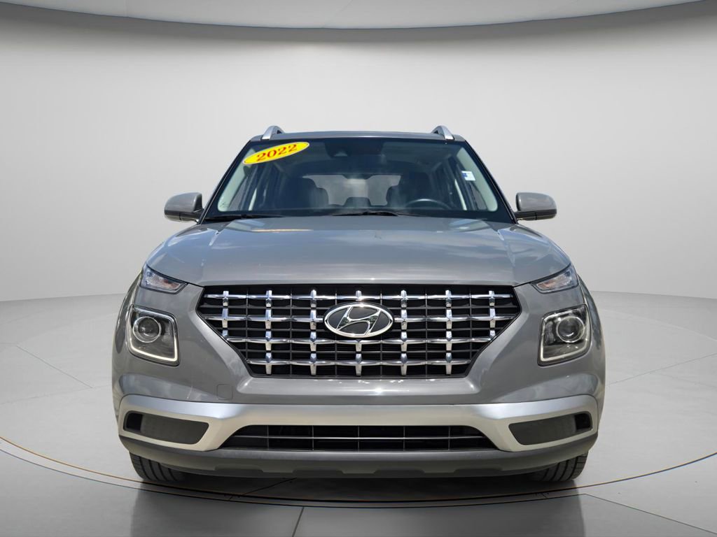 Used 2022 Hyundai Venue SEL w/ Cargo Package FWD image 5