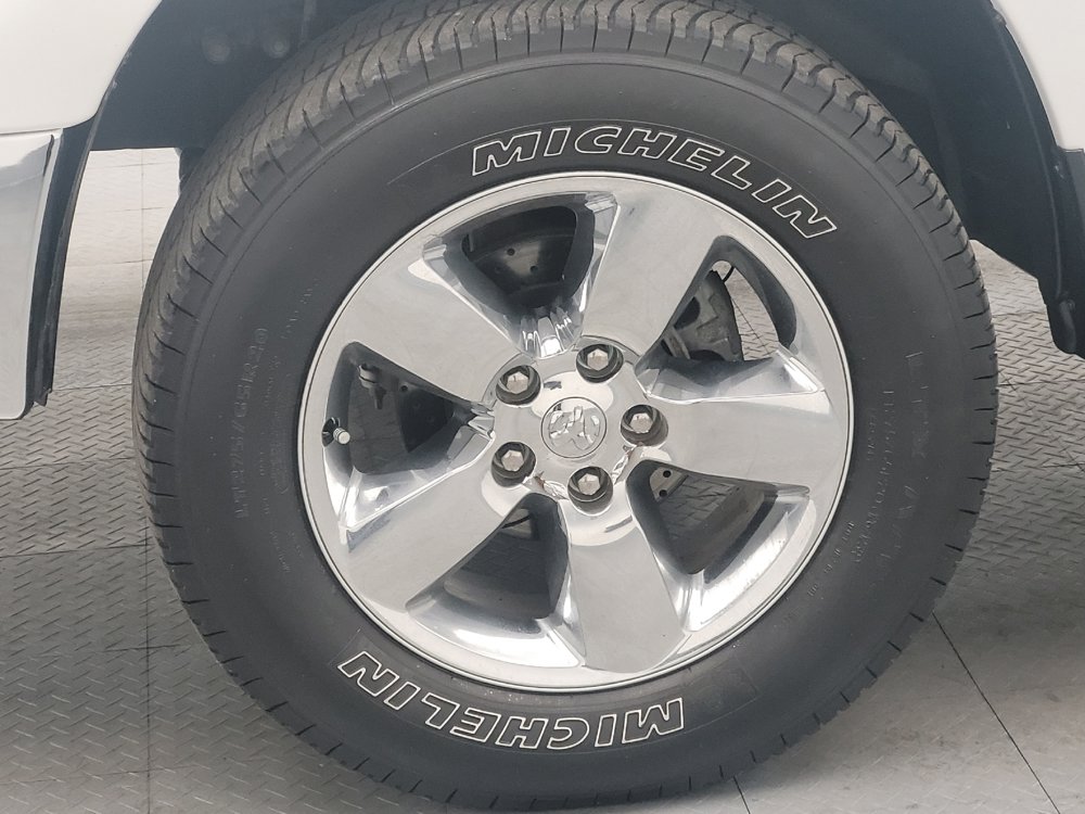 Used 2016 RAM 1500 Big Horn image 31