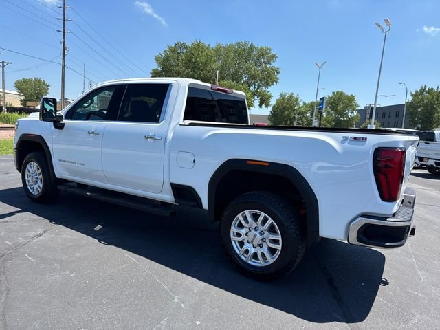 Used 2024 GMC Sierra 2500 SLT AWD/4WD image 3