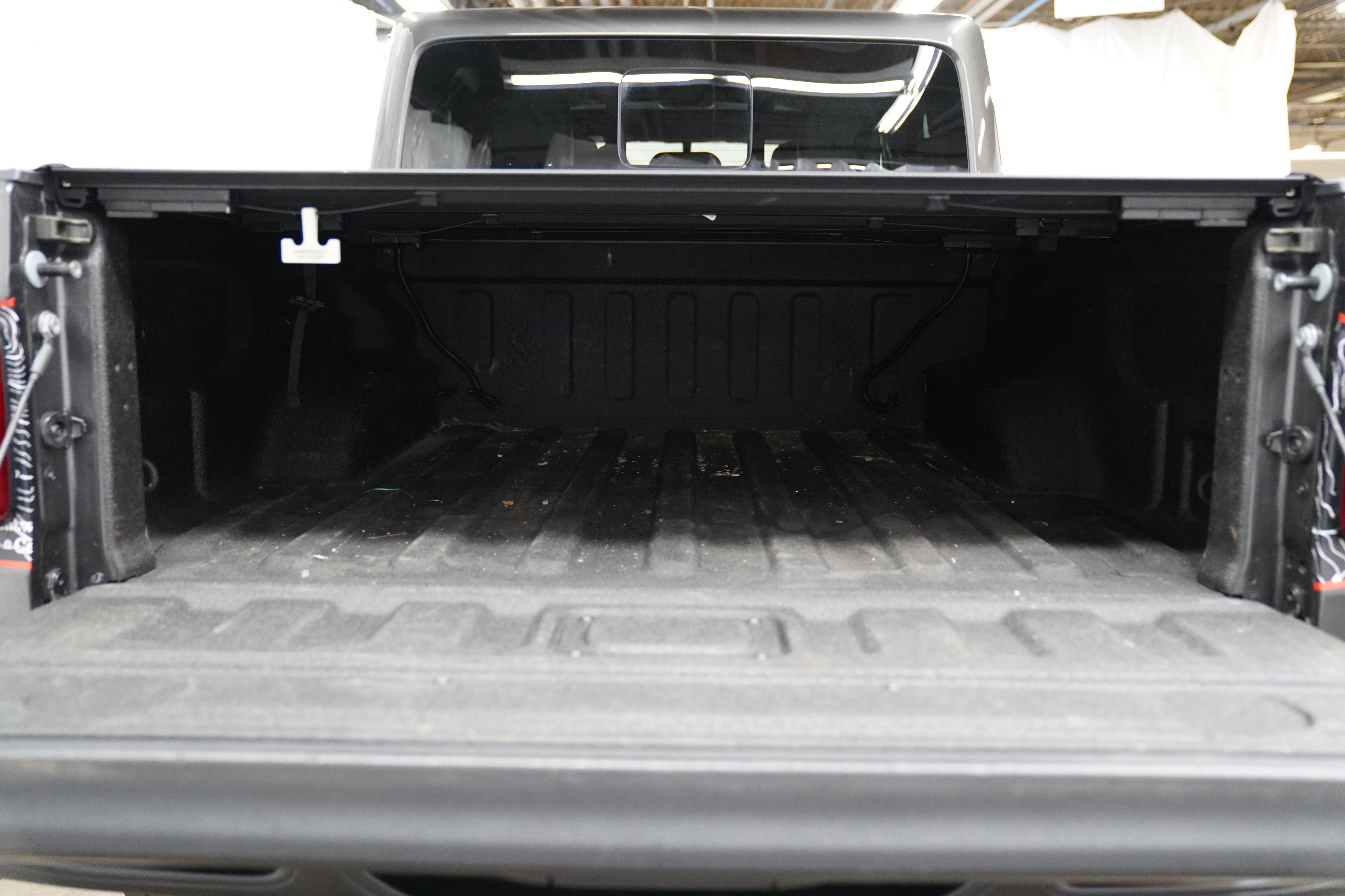 Used 2023 Jeep Gladiator Rubicon w/ Dual Top Group image 7