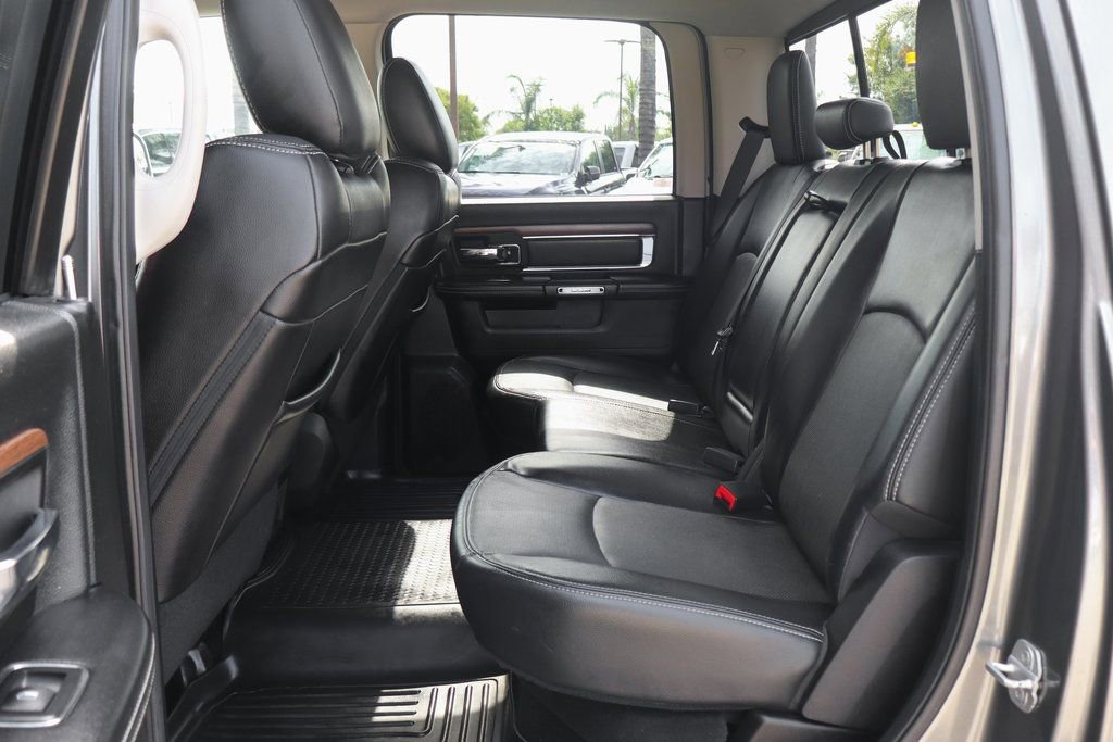 Used 2013 RAM 1500 Laramie w/ Convenience Group AWD/4WD image 42