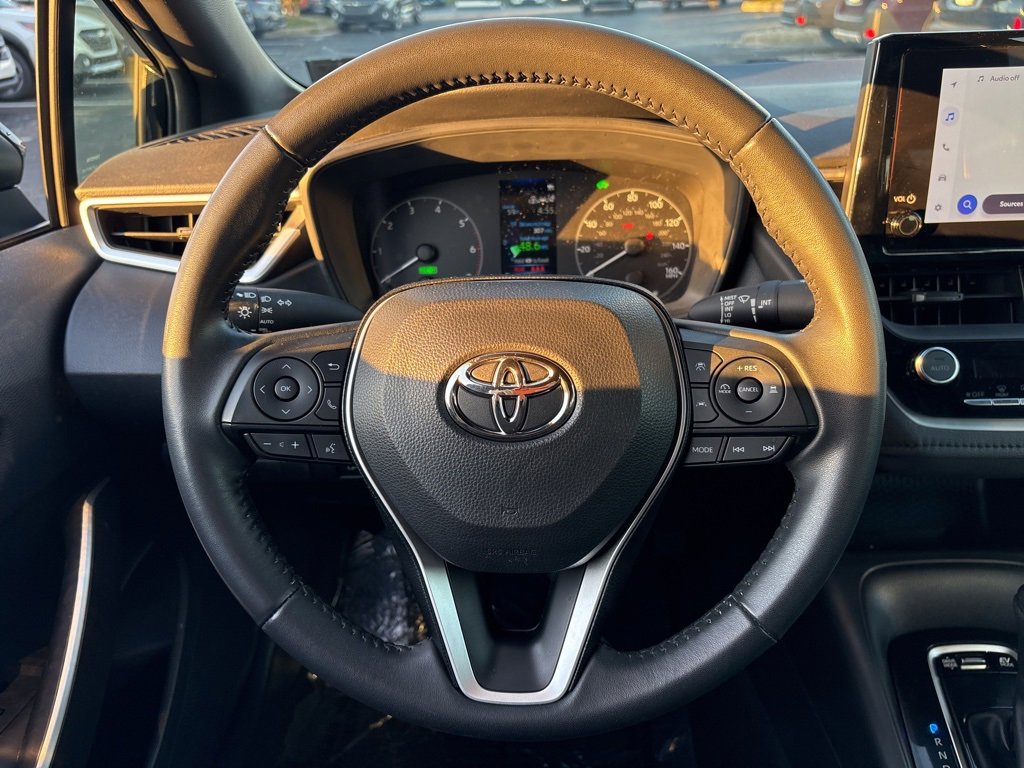 Used 2024 Toyota Corolla SE w/ Convenience Package image 15