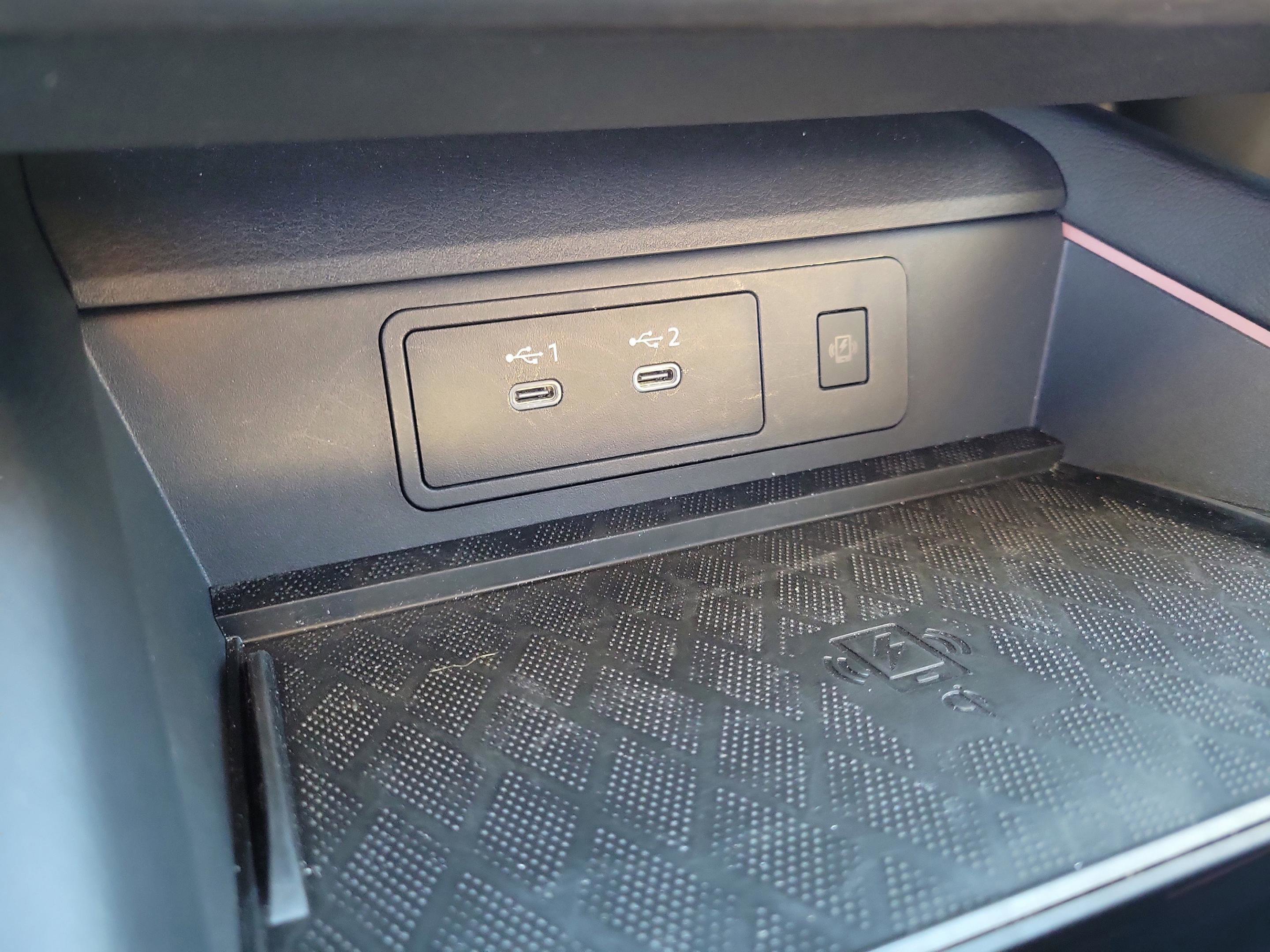 Certified 2025 Nissan Murano Platinum w/ Cargo Package image 28