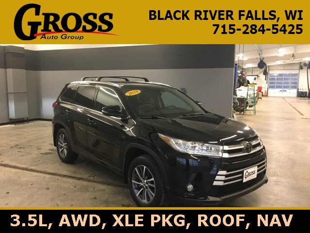 Used 2018 Toyota Highlander XLE image 1