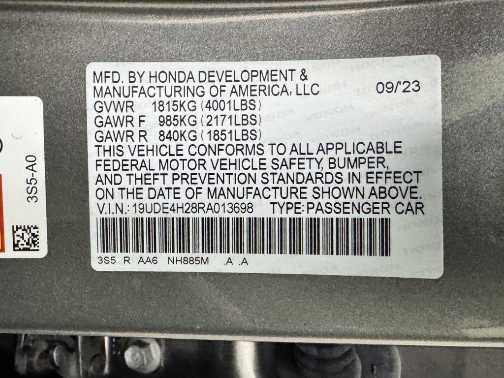 Used 2024 Acura Integra image 11