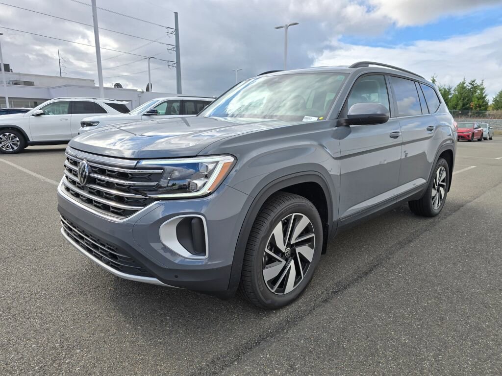 New 2025 Volkswagen Atlas SE image 8