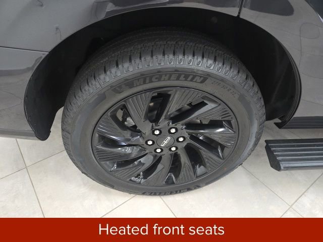 New 2025 Lincoln Navigator Reserve w/ Jet Appearance Package image 39