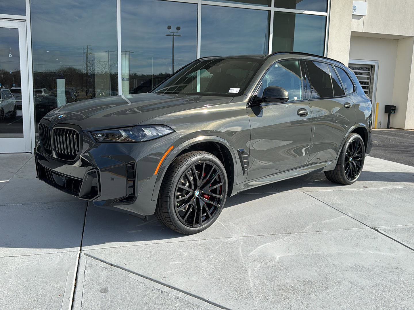 New 2026 BMW X5 sDrive40i w/ Executive Package image 2