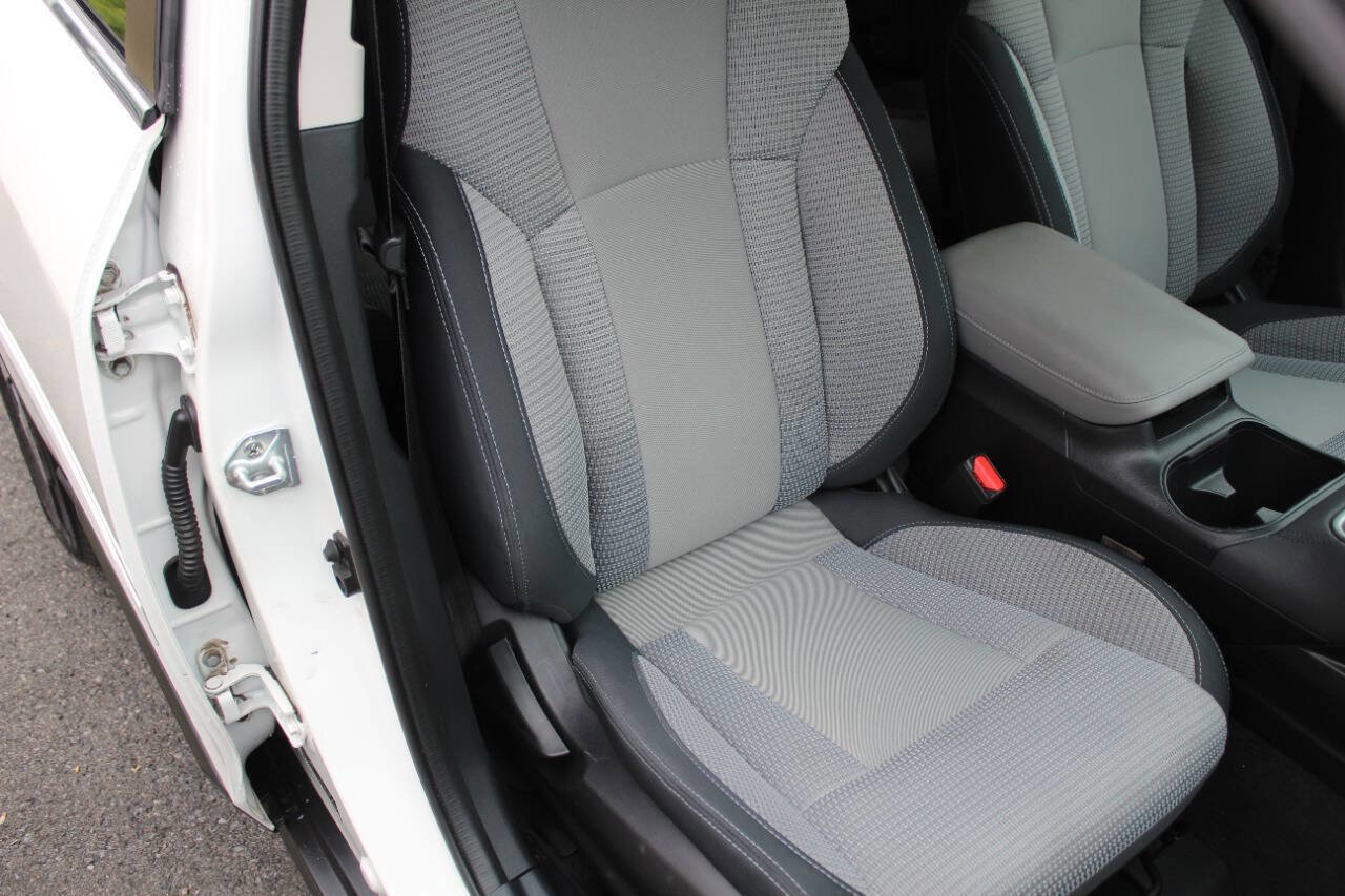 Used 2022 Subaru Outback Premium AWD/4WD image 13