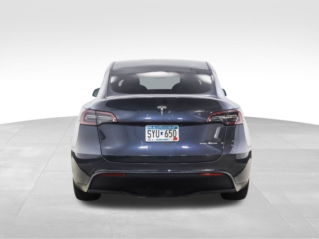Used 2021 Tesla Model Y Long Range image 4