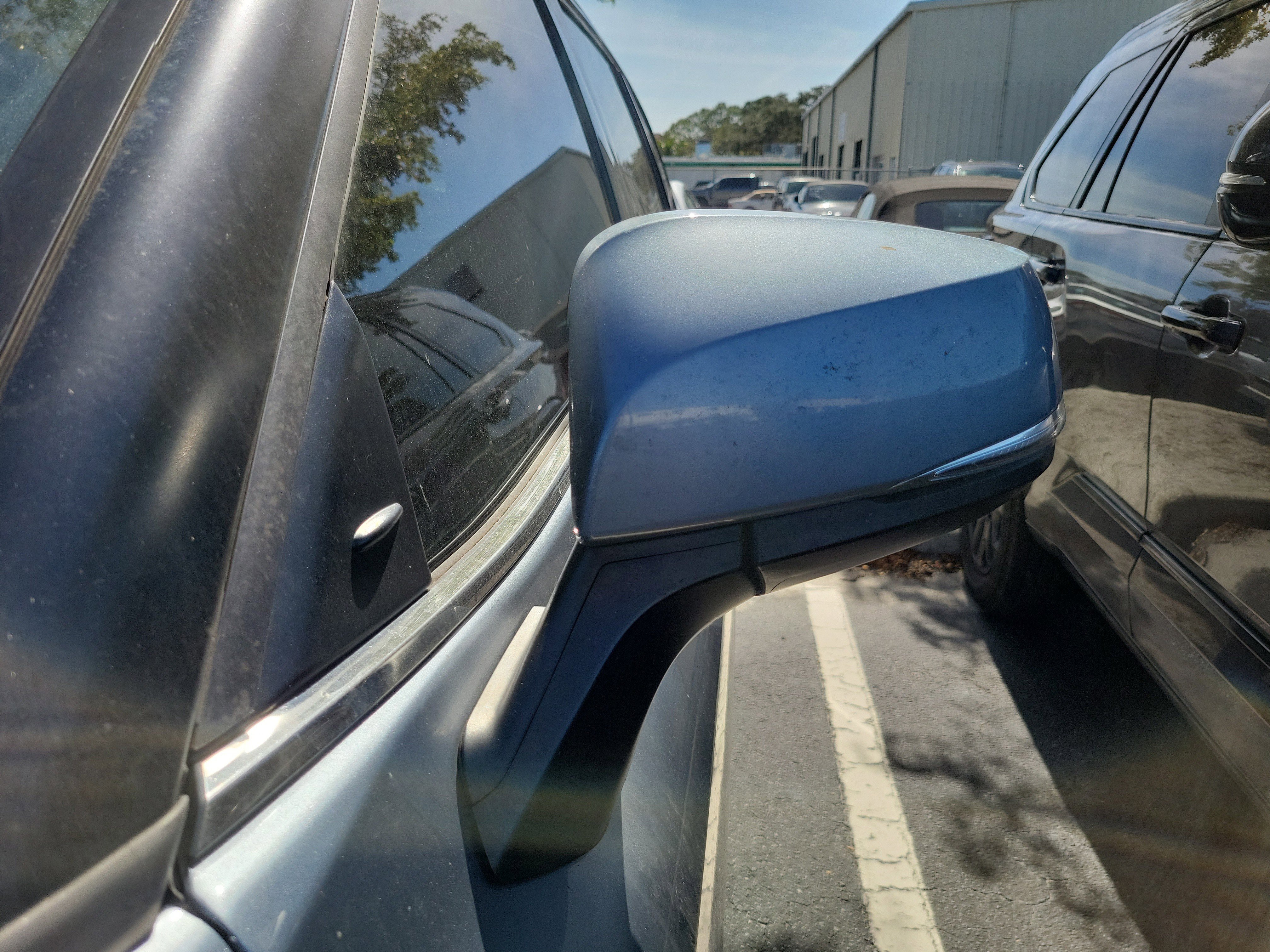 Used 2020 Toyota Highlander XLE image 6