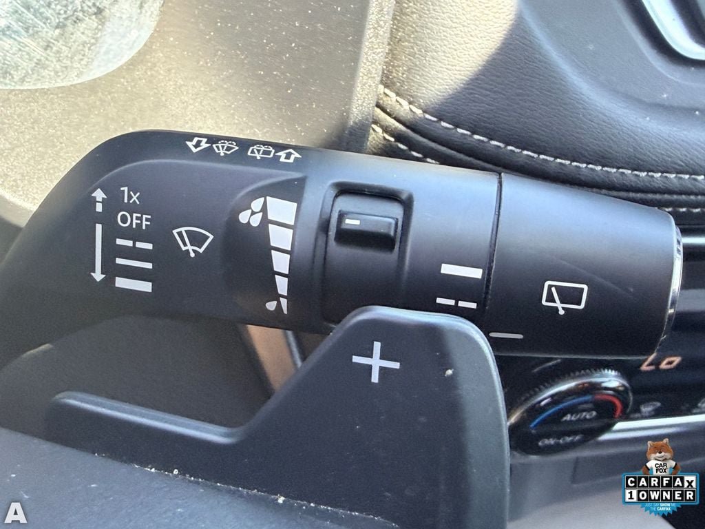 Used 2025 Nissan Rogue SV AWD/4WD image 30