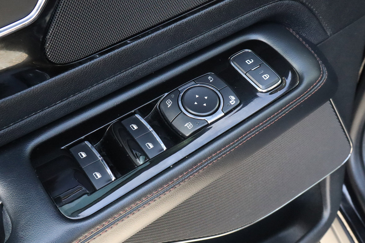 Used 2020 Lincoln Aviator Reserve w/ Equipment Group 201A image 15